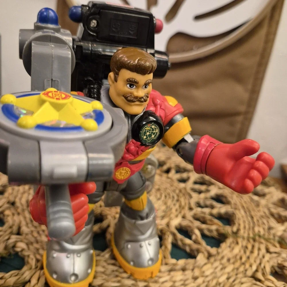 ✅Fisher-Price Rescue Heroes Billy Blazes Firefighter Action Figure#️⃣31